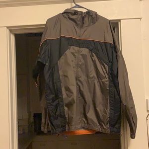 XL Men’s Columbia Rain Jacket